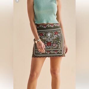 Francesca Collections “Mi Ami” Embroidered Scallop Hem Mini Skirt Size XS,